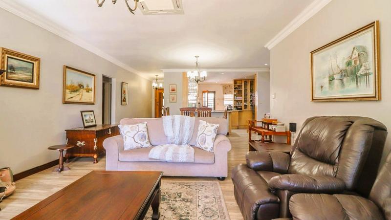 4 Bedroom Property for Sale in Helicon Heights Free State